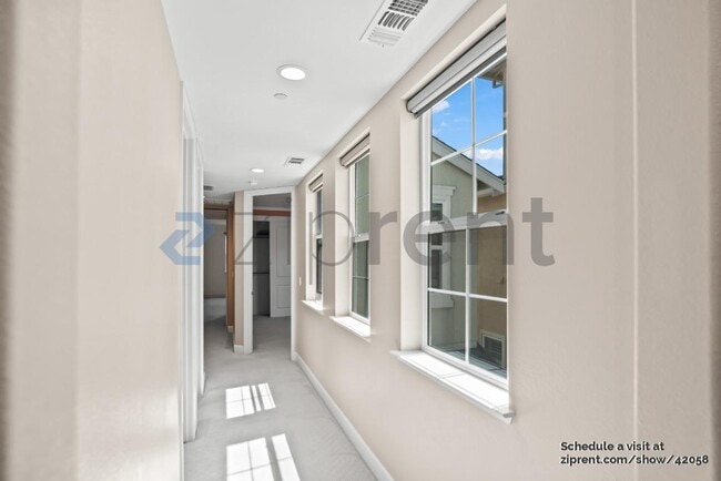 Building Photo - 4330 Trolan Ln