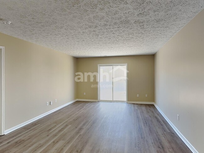 Building Photo - 2926 Limber Pine Dr