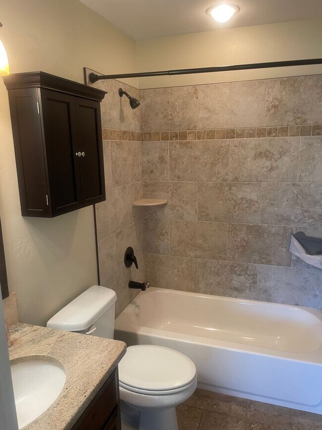 Building Photo - Beautiful Home for rent in Rigby