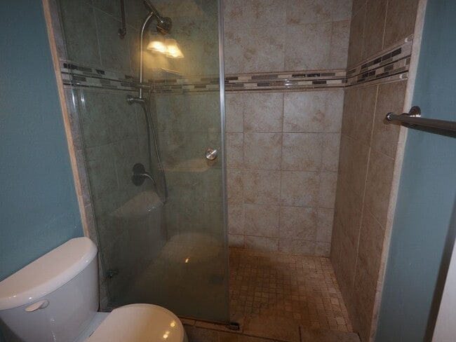 Building Photo - Amazing Austin condo!