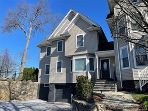 Building Photo - 1 Irving Pl