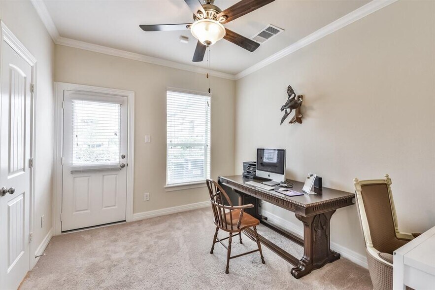 Building Photo - 1410 Upland Orchard Dr