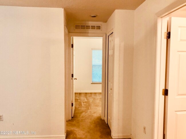 Building Photo - 10486 Autumn Trace Rd