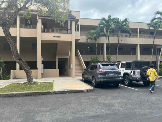 Building Photo - 46-65-65 Konohiki St
