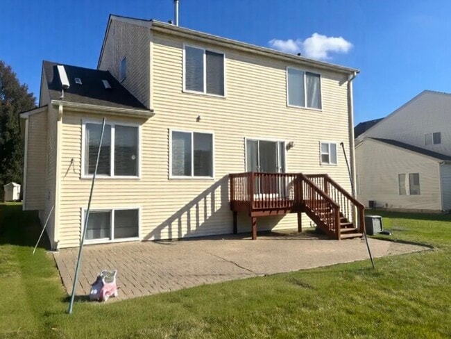 Building Photo - 2289 Grand Pointe Trail