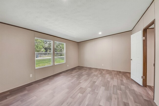 Building Photo - 25150 Faraway Ln