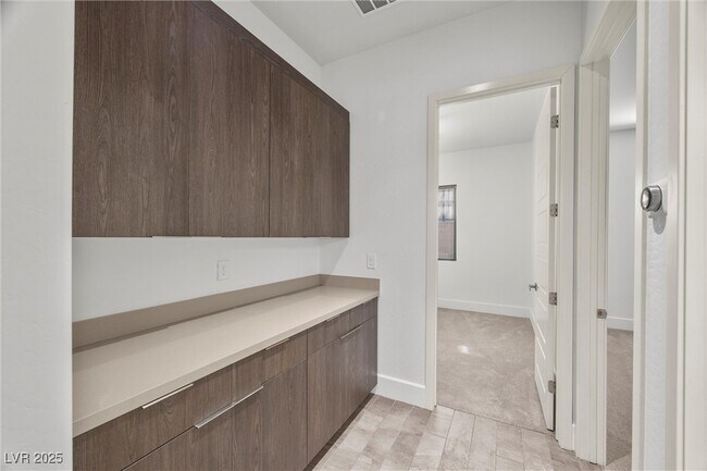 Building Photo - 6243 Carol Butte Ct