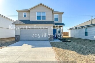 Building Photo - Gorgeous 3 Bed 2.5 Bath Two Story Home in Heart Of Yukon!