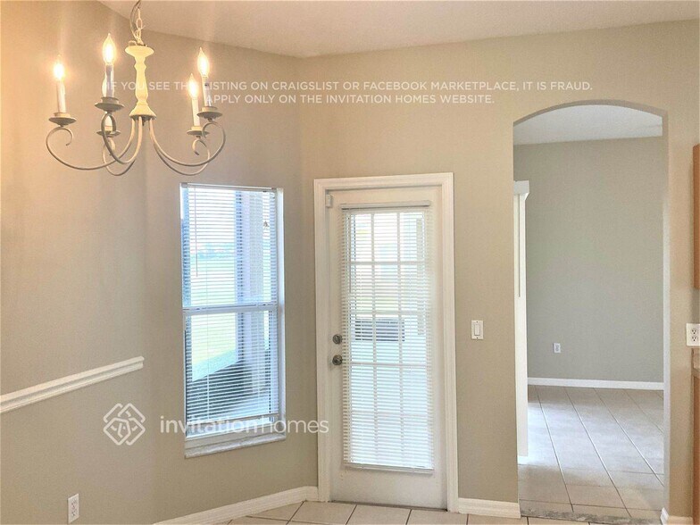 Building Photo - 3528 Forest Park Dr