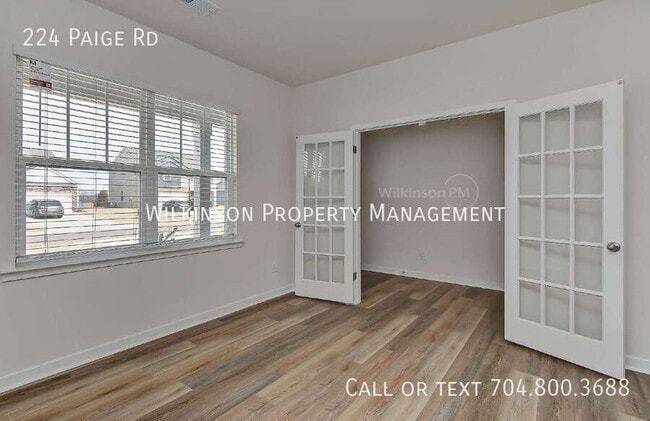 Building Photo - 224 Paige Rd