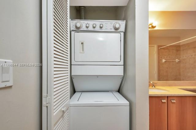 Building Photo - 1365 Crystal Way