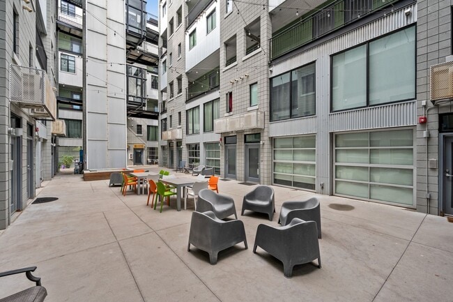 Building Photo - Affordable Studio Apartment in Salt Lake City