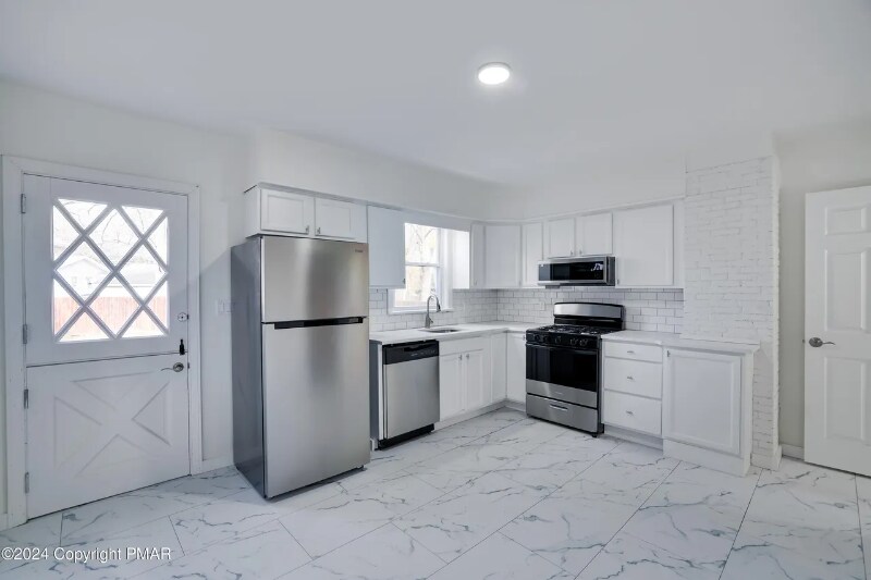 Building Photo - 510 Brown St