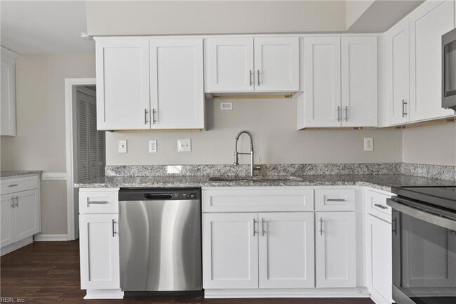 Building Photo - 1716 Chilhowie Cir