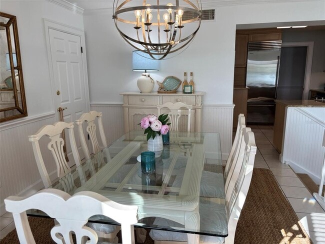 Building Photo - 6039 E Peppertree Way