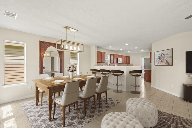 Building Photo - 1223 Grassy View Dr