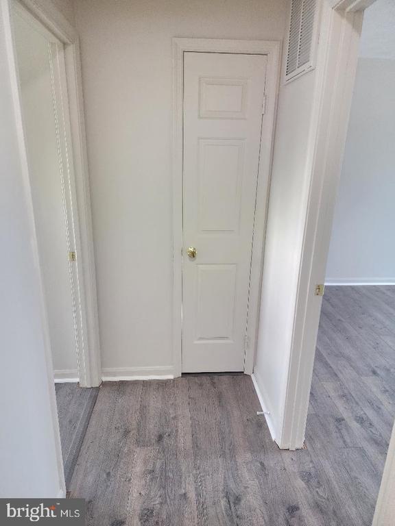 Building Photo - 130 W 13th St