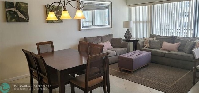 Building Photo - 3800 Galt Ocean Dr