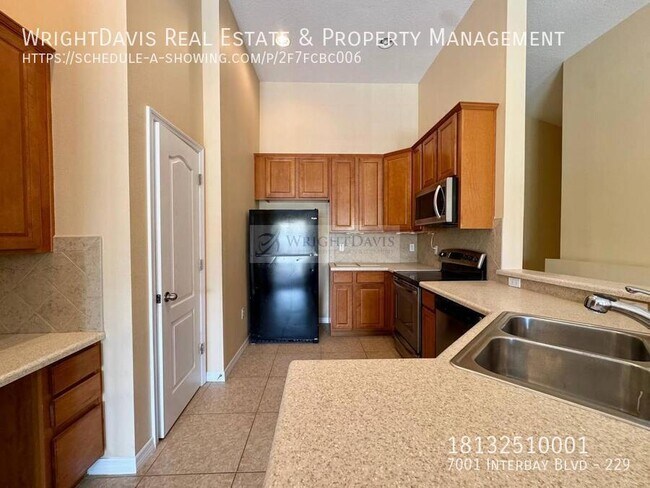 Building Photo - 7001 Interbay Blvd