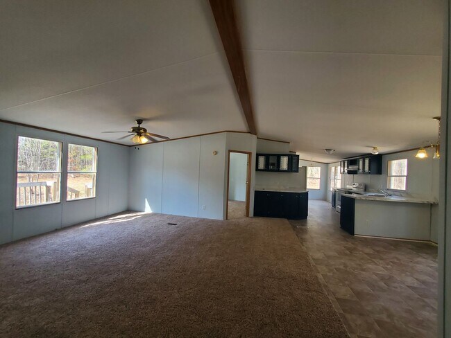 Building Photo - 25 S Kelly Ct