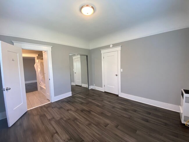 Building Photo - Gorgeous 2BR/1BA Home in Temescal, Great N Oakland Location