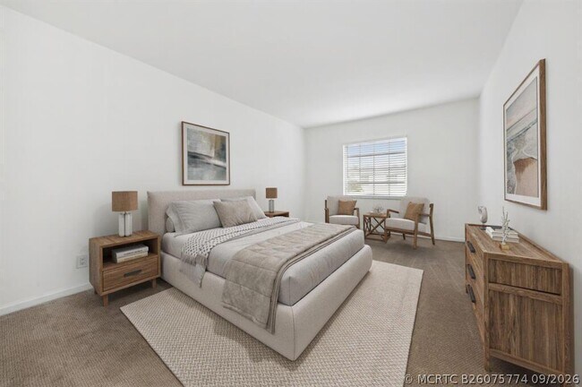 Building Photo - 6449 Bay Club Dr