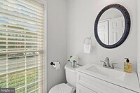 Building Photo - 9932 Longford Ct