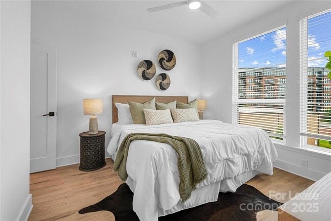 Building Photo - 411 Charles Ave