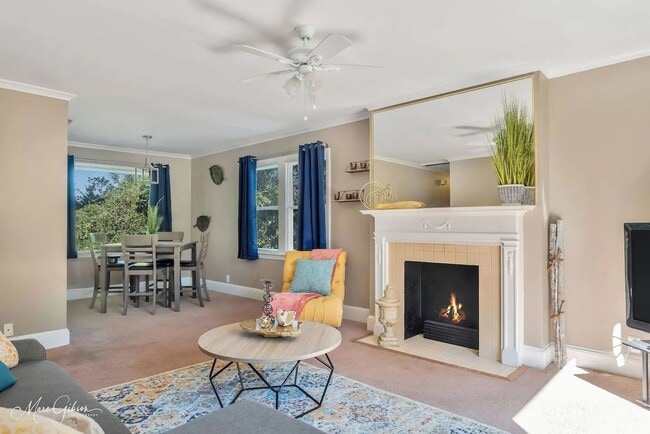 Building Photo - Fully Furnished All Bills Included - 2 bed...