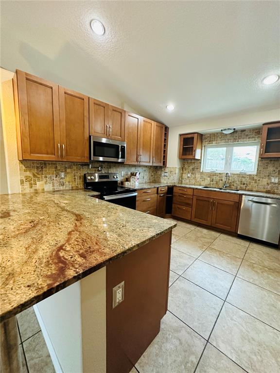 Building Photo - 11249 Mandarin Dr