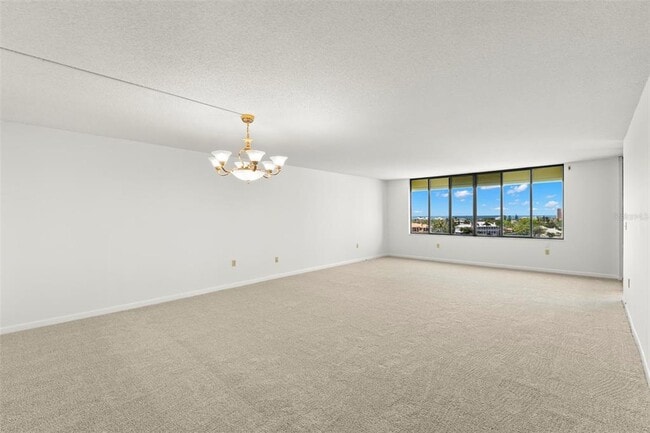 Building Photo - 700 Island Way