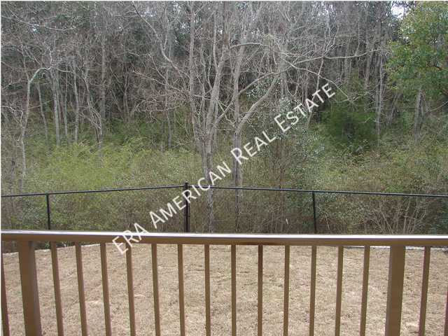 Building Photo - 123 Big Oaks Ln