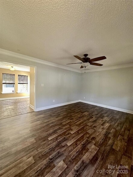 Building Photo - 853 Matthews School Rd