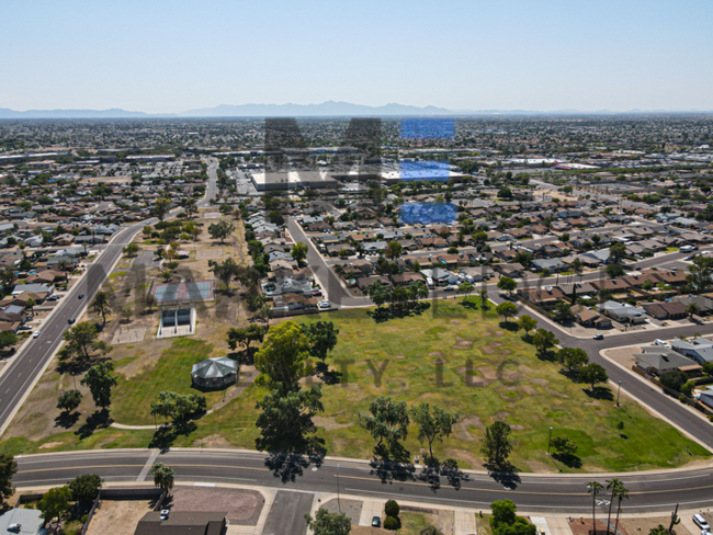 Building Photo - House at 59thAve/Union Hills! JOIN THE WAI...