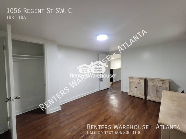 Building Photo - 1056 Regent St SW