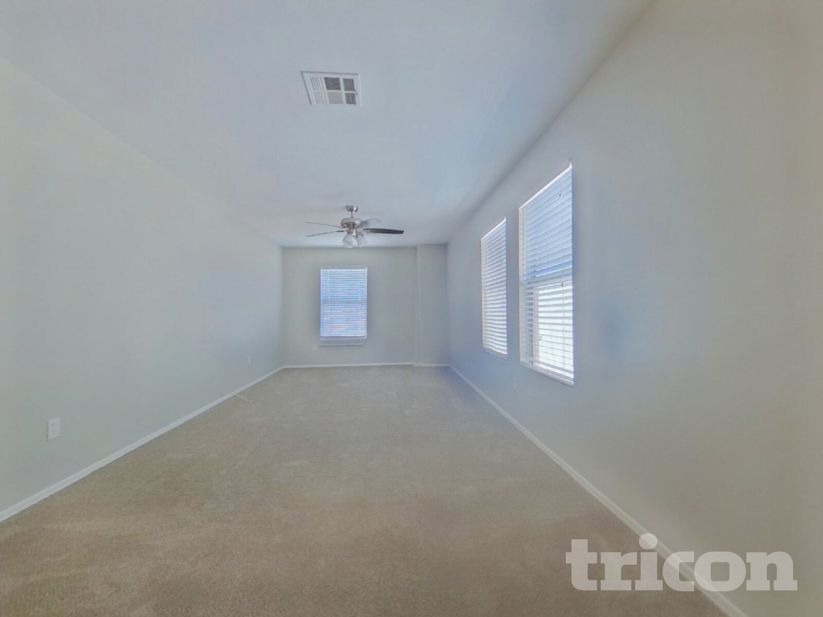 Building Photo - 7413 S 40th Ln