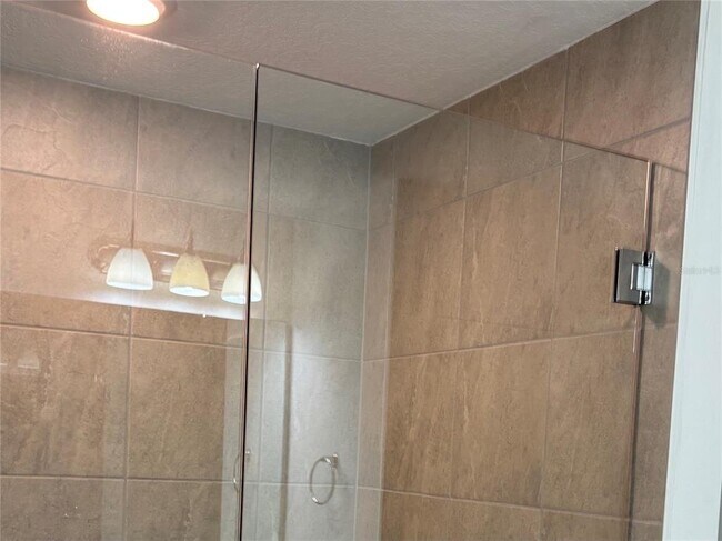 Building Photo - 775 Longboat Dr