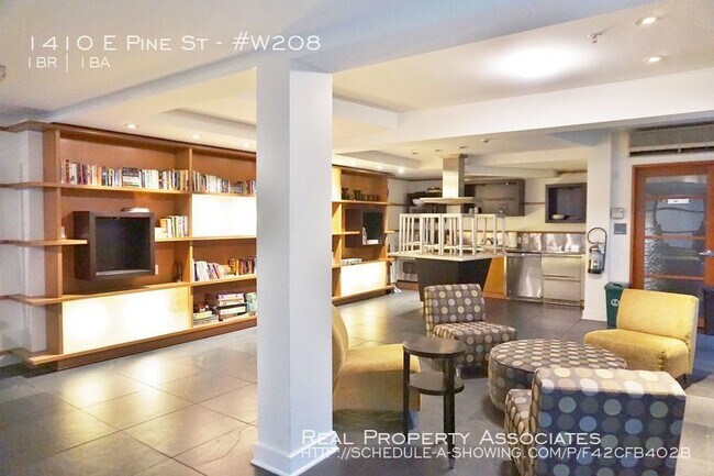 Building Photo - Braeburn Apartment