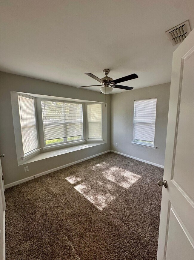 Building Photo - 3116 Whirlaway Trail