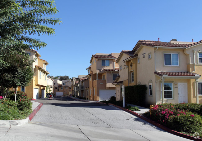 Building Photo - Las Flores Village