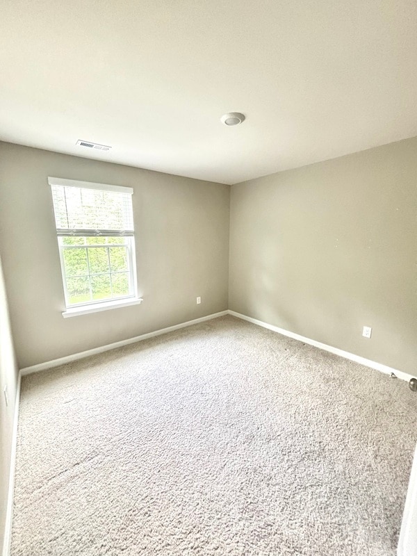 Building Photo - 415 Locust Run Dr