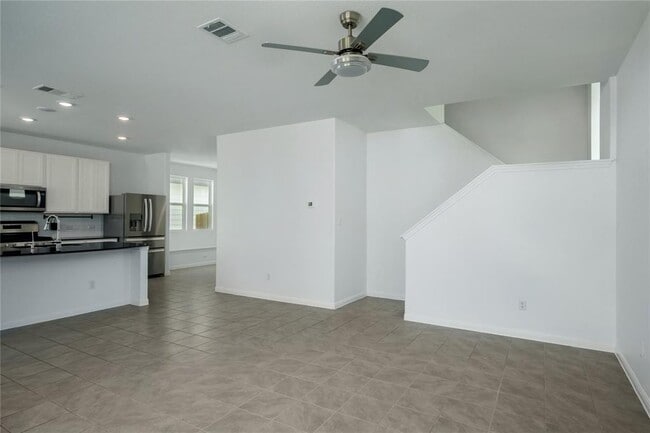 Building Photo - 2540 Acoma Ln