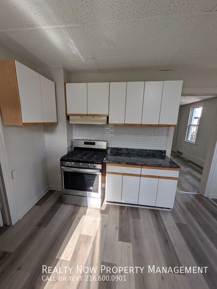 Building Photo - 7501 Berry Ave