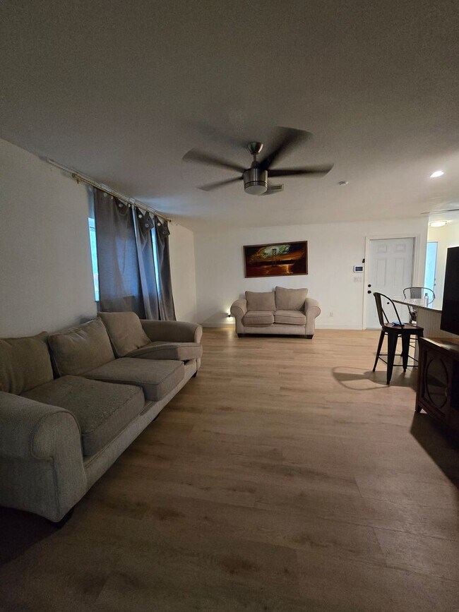 Building Photo - Two bedroom Two bath home water and electric is included Bring your Toys/RV