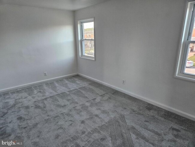 Building Photo - 803 Jeannette Ave