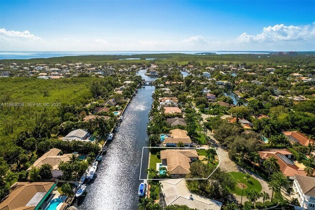 Building Photo - 12511 Ramiro St