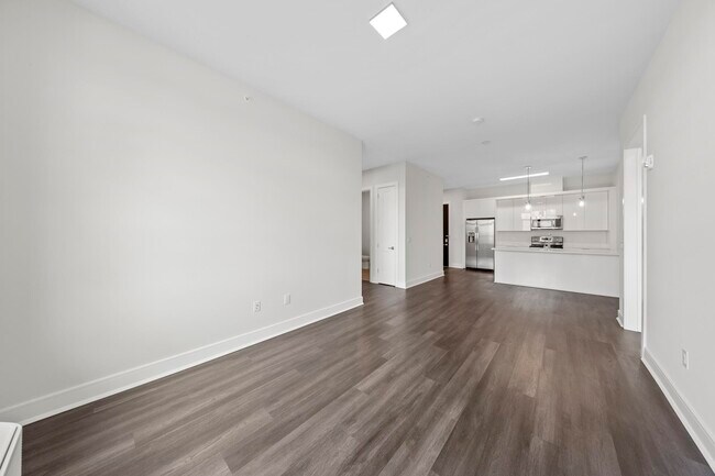 Building Photo - 121 34th St