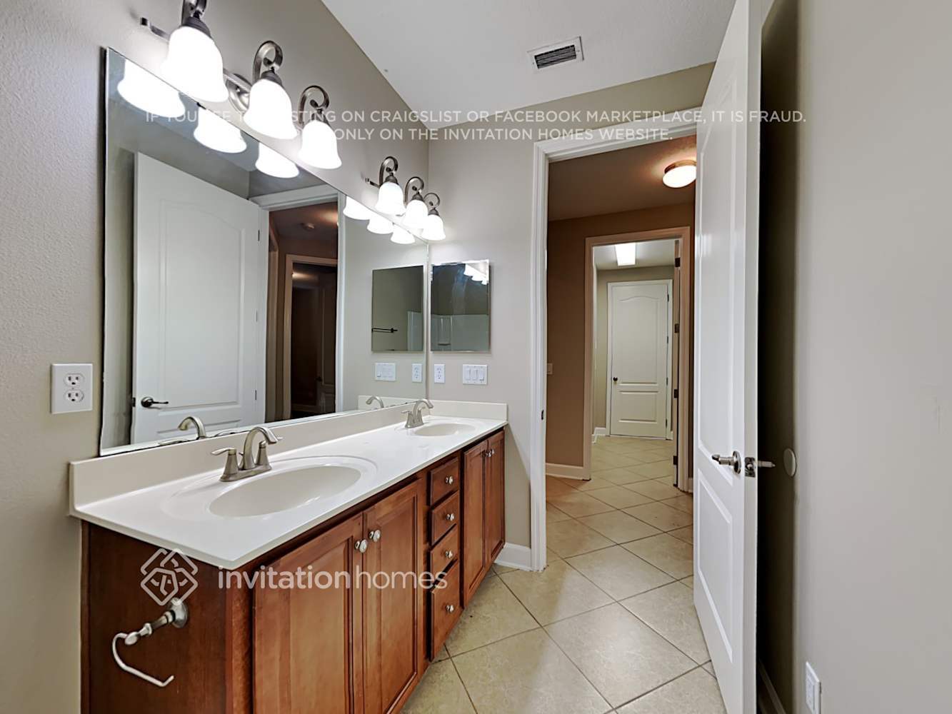 Building Photo - 12243 Woodbend Ct