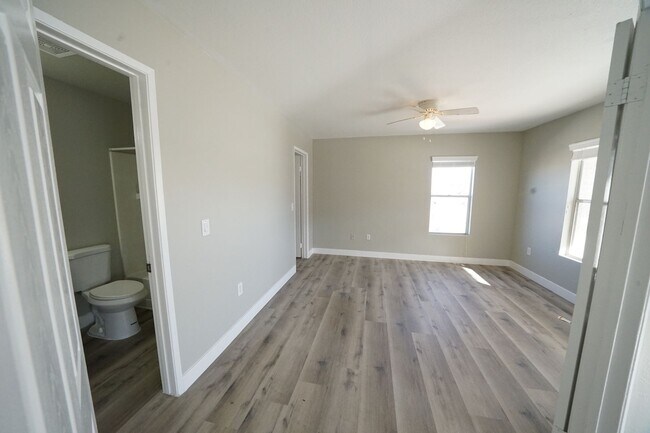 Building Photo - 6800 E Lake Mead Blvd