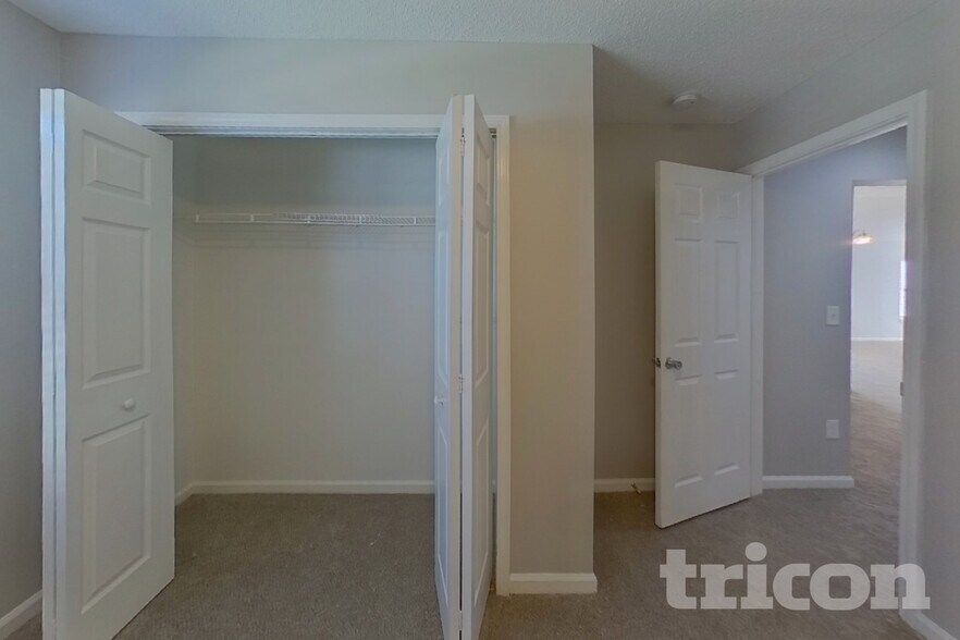 Building Photo - 10432 Brookwood Bluff Rd S